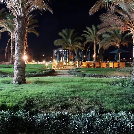 Mousa Coast Hotel & Spa