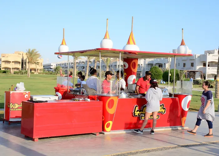 Mousa Coast & Resort 4*